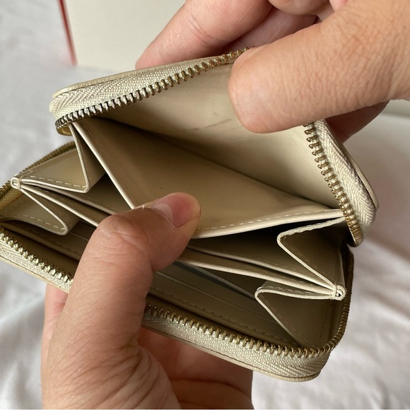 LV Vernis compact zippy - Picture 13 of 15